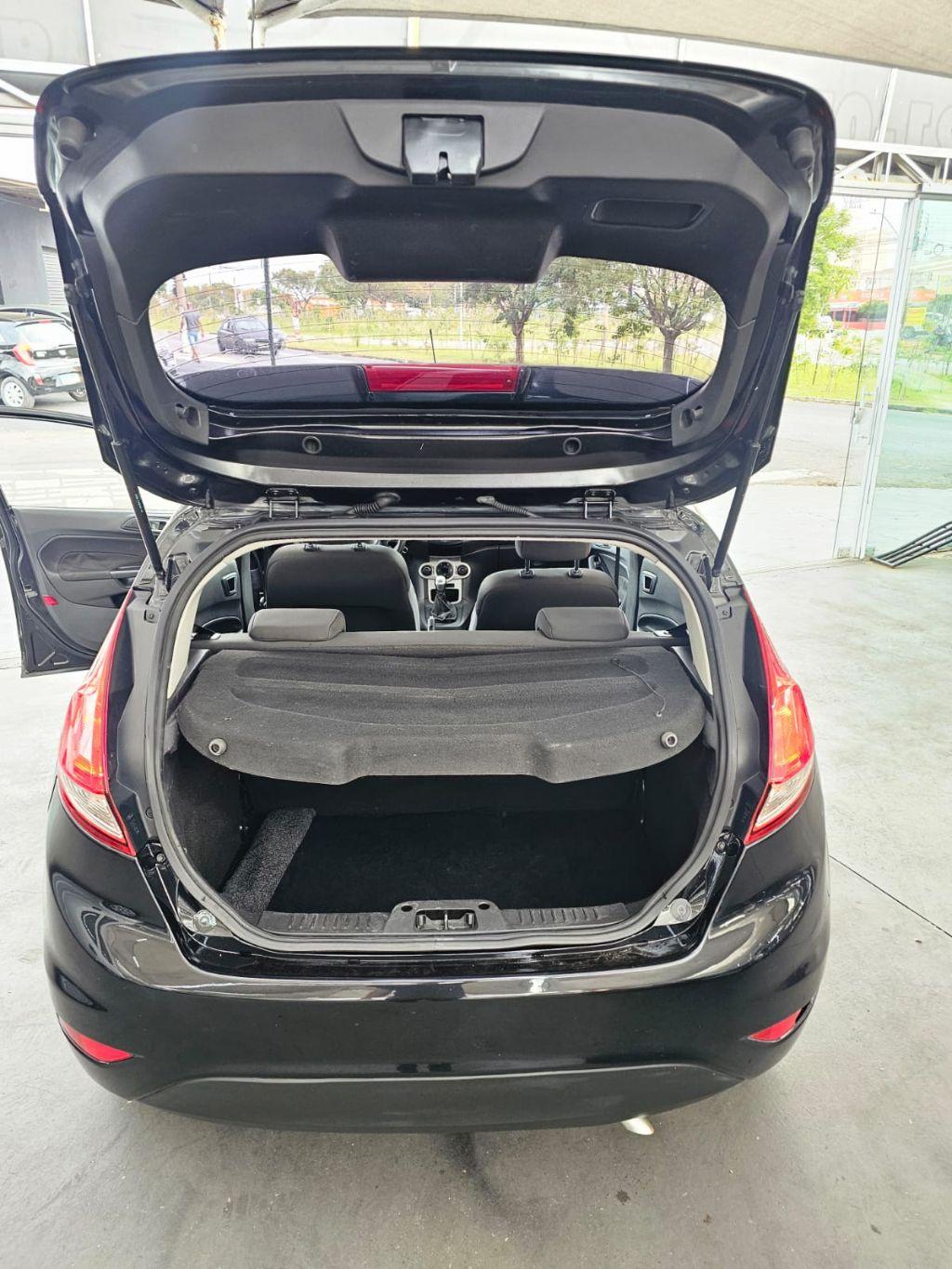 FORD Fiesta Hatch - Foto