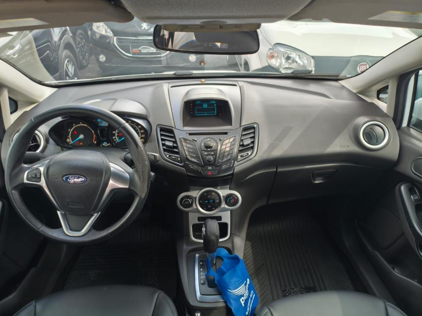 FORD Fiesta Hatch - Foto