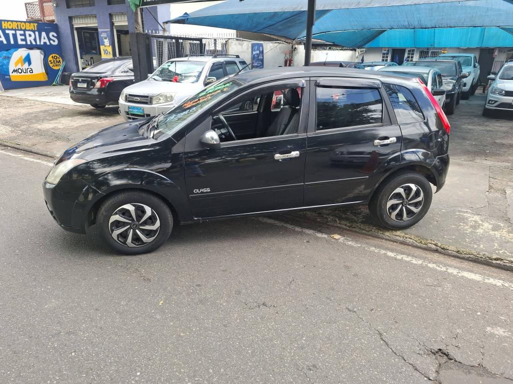 FORD Fiesta Hatch - Foto