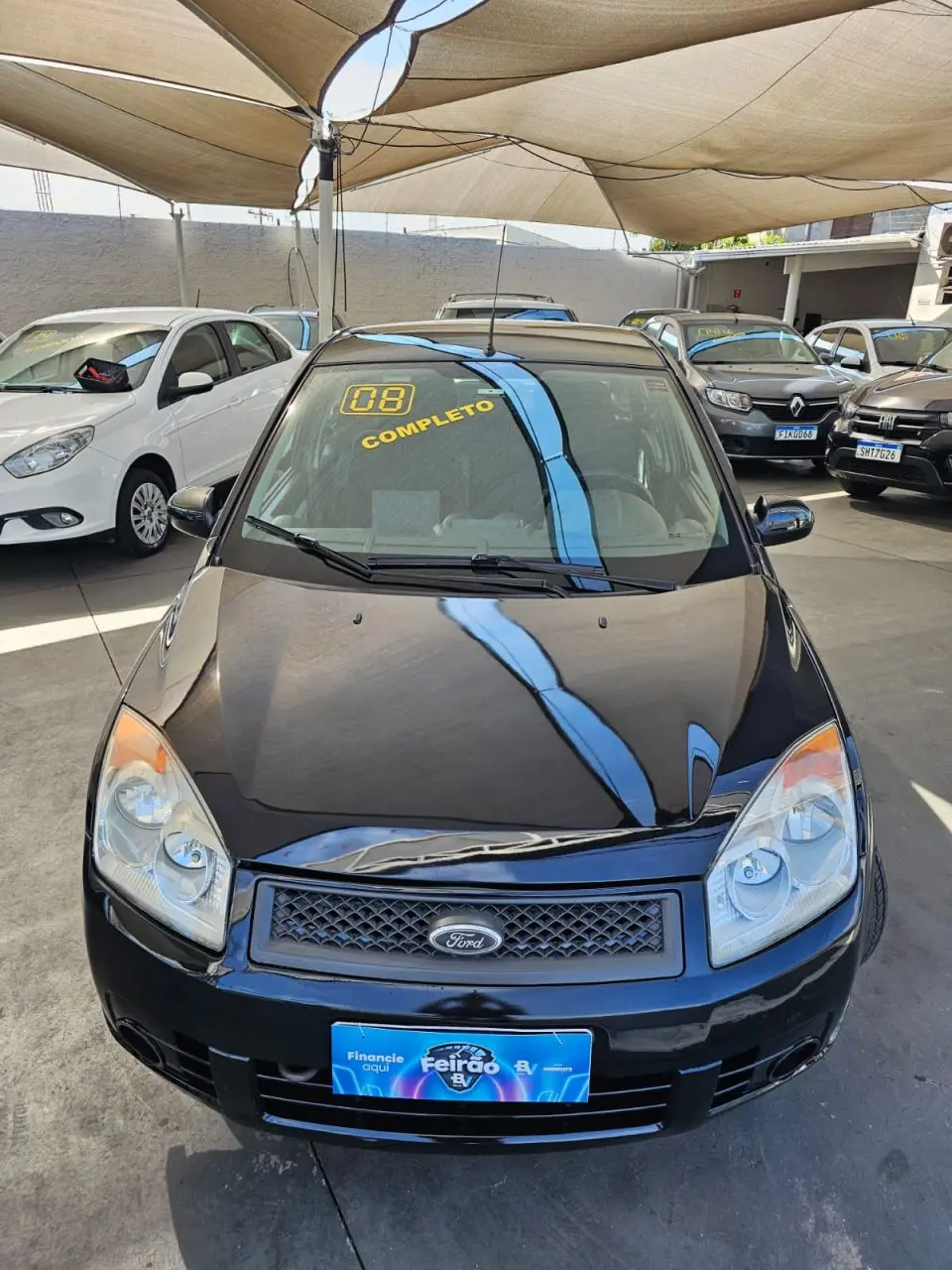 FORD Fiesta Sedan - Foto