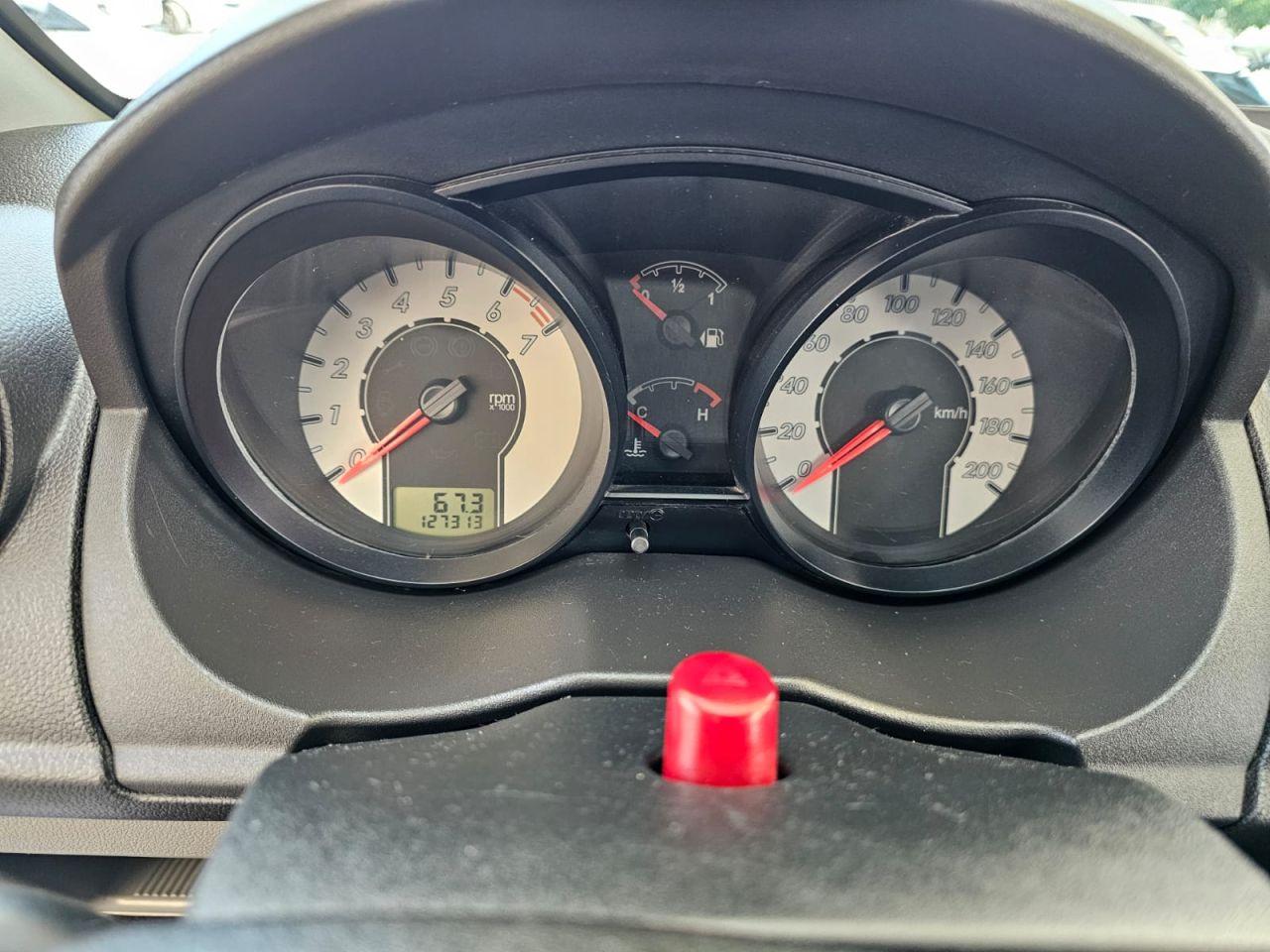 FORD Fiesta Sedan - Foto