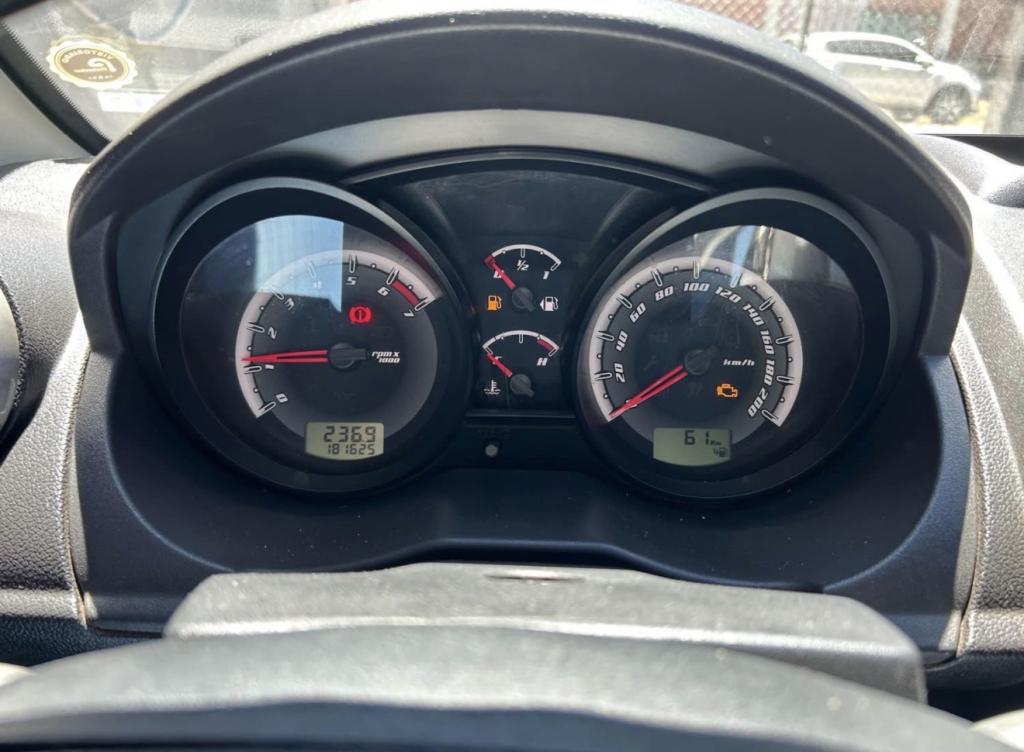 FORD Fiesta Sedan - Foto