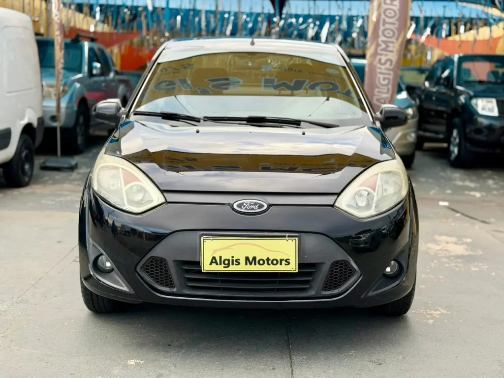 FORD Fiesta Sedan - Foto