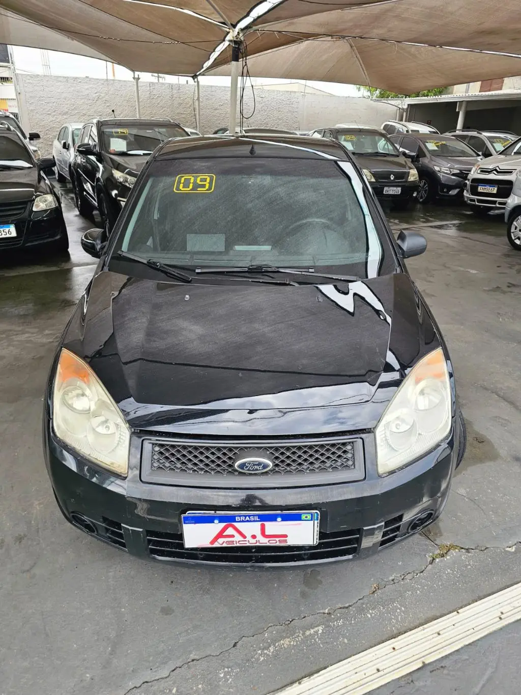 FORD Fiesta Sedan - Foto