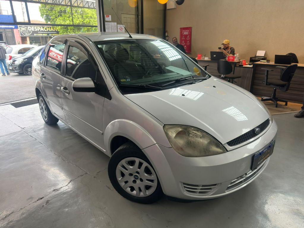 FORD Fiesta Sedan - Foto