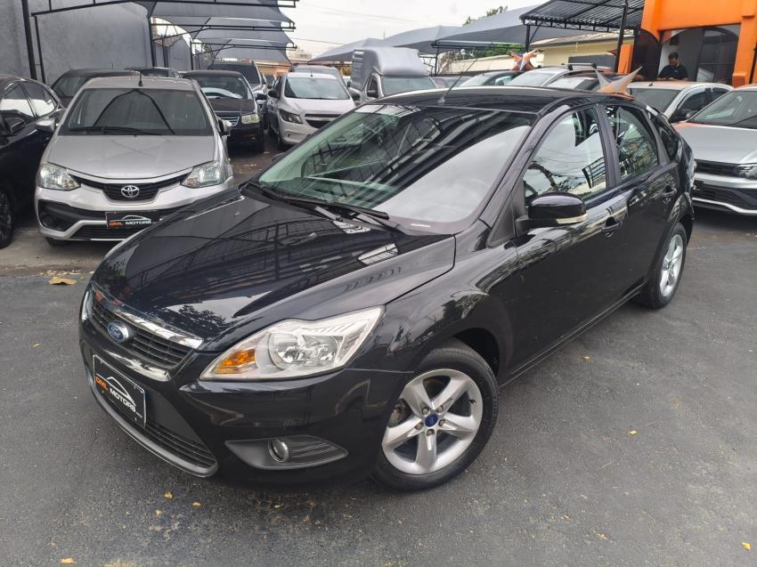 FORD Focus Hatch - Foto