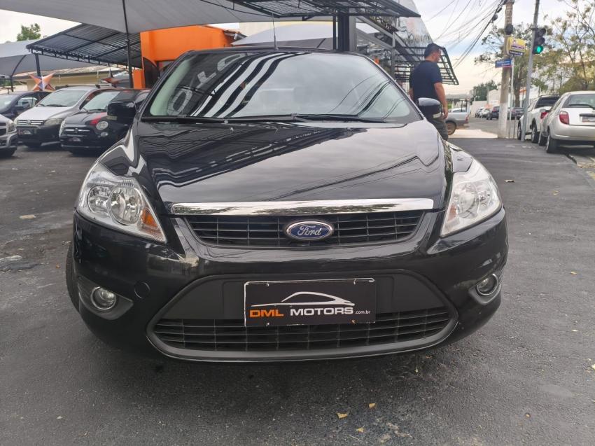 FORD Focus Hatch - Foto