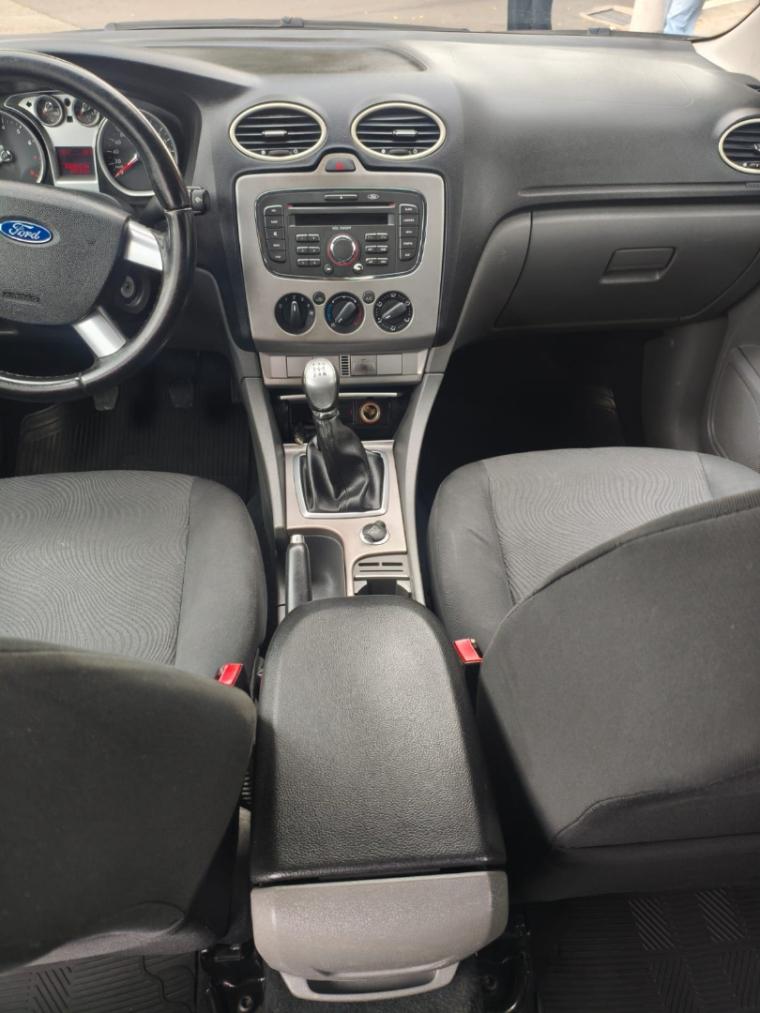 FORD Focus Hatch - Foto