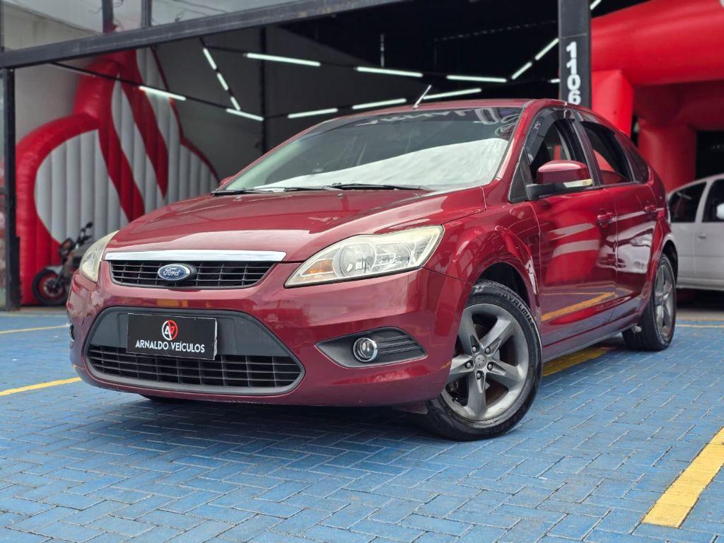 FORD Focus Hatch - Foto