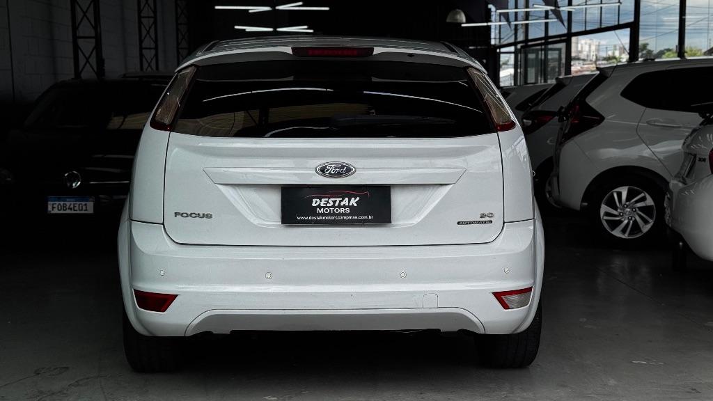 FORD Focus Hatch - Foto