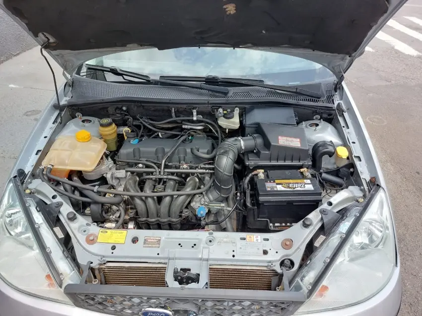 FORD Focus Sedan - Foto