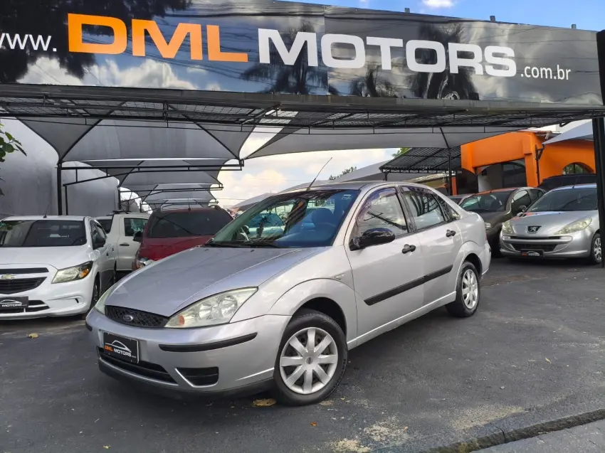 FORD Focus Sedan