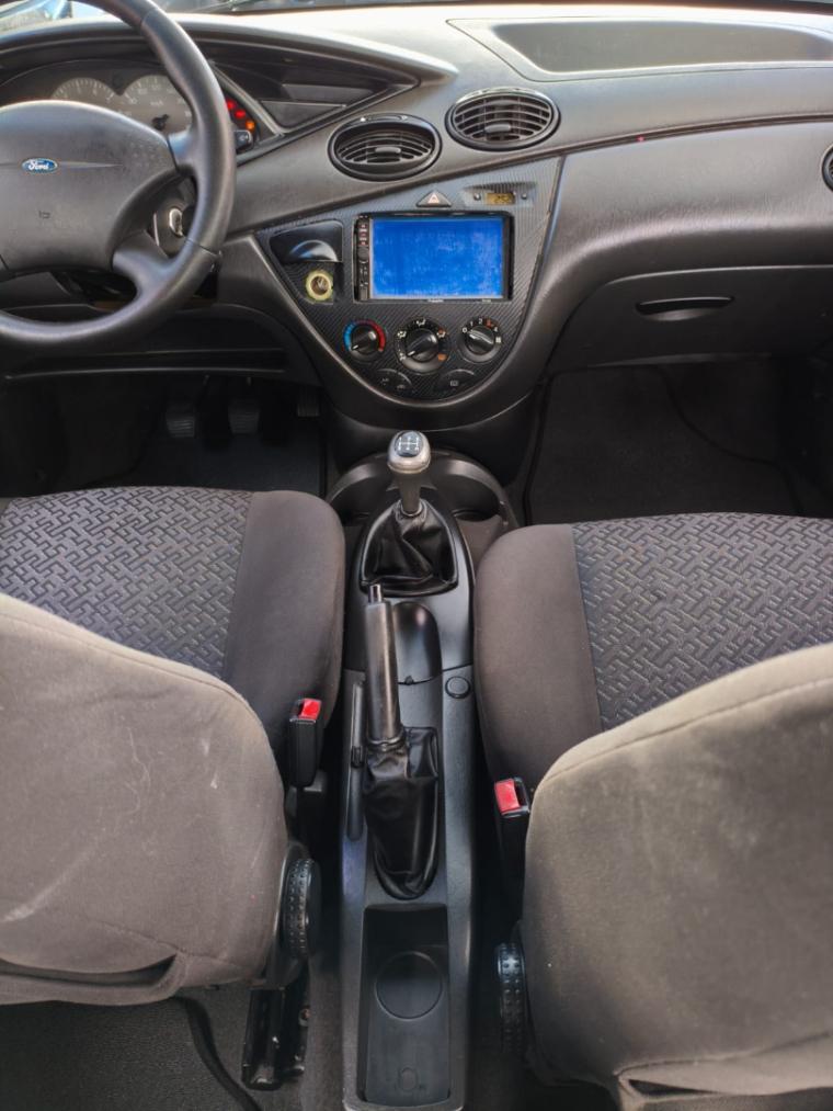 FORD Focus Sedan - Foto