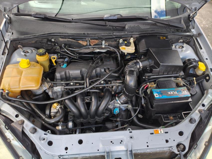 FORD Focus Sedan - Foto