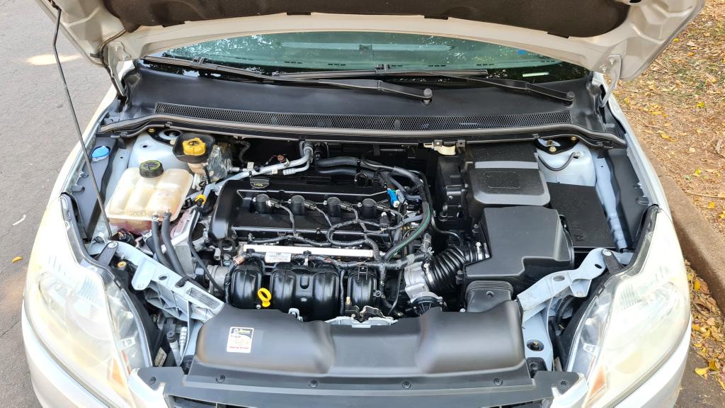 FORD Focus Sedan - Foto