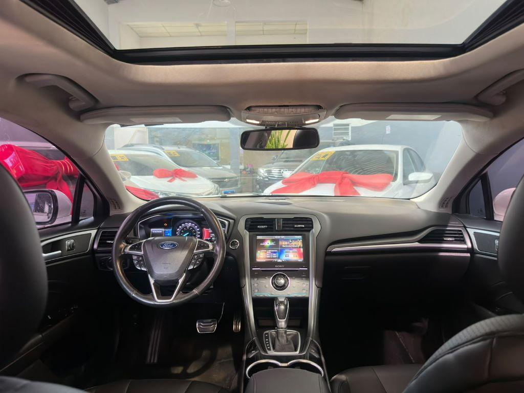 FORD Fusion - Foto