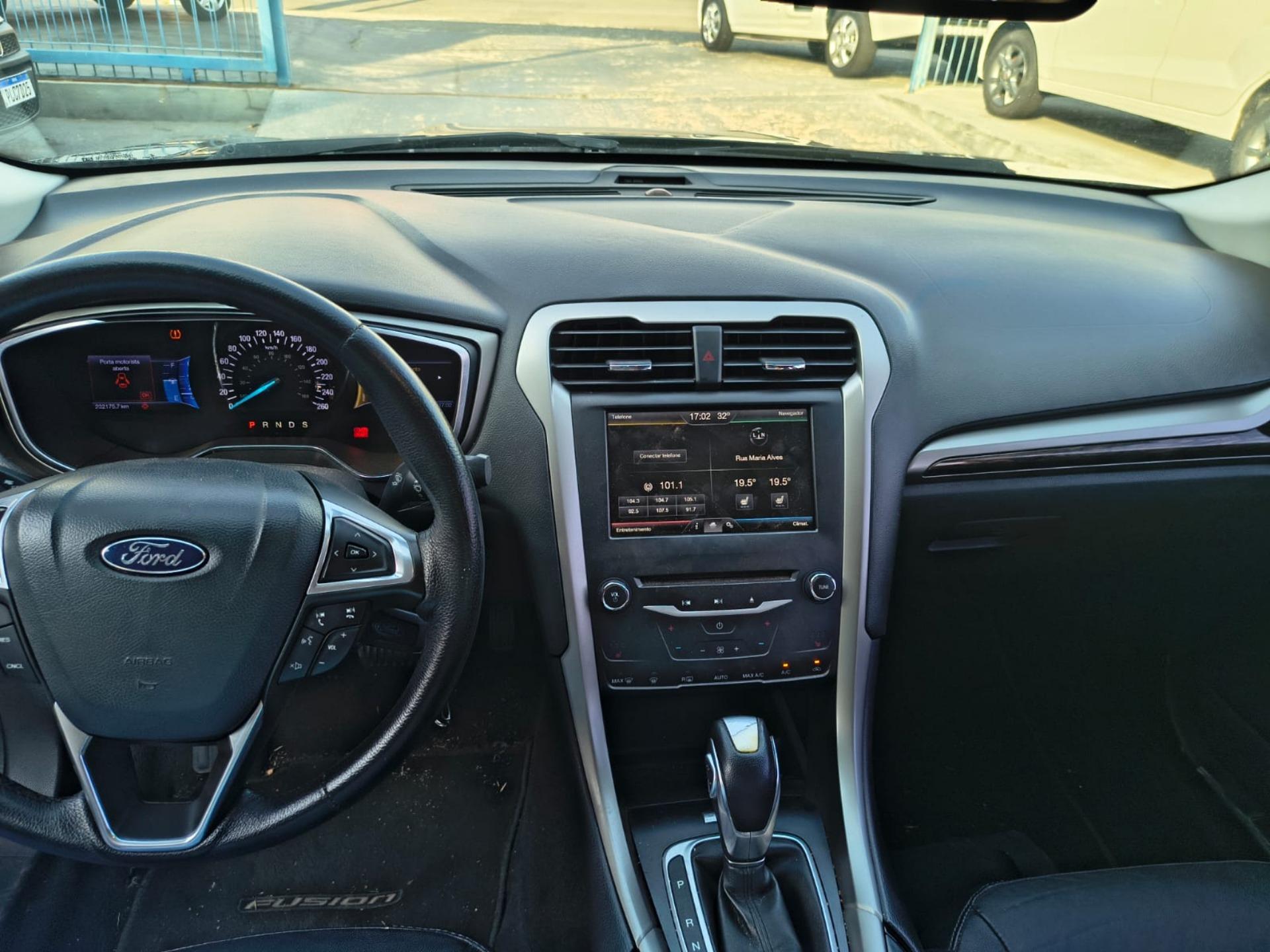 FORD Fusion - Foto