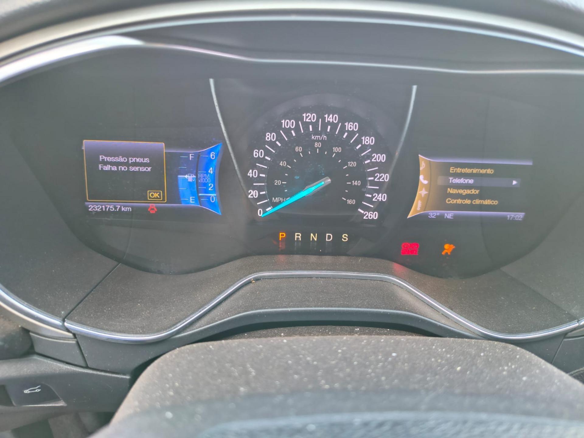 FORD Fusion - Foto