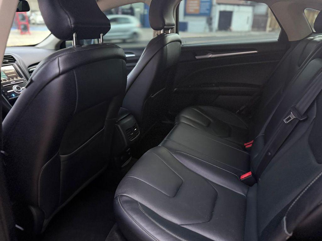 FORD Fusion - Foto