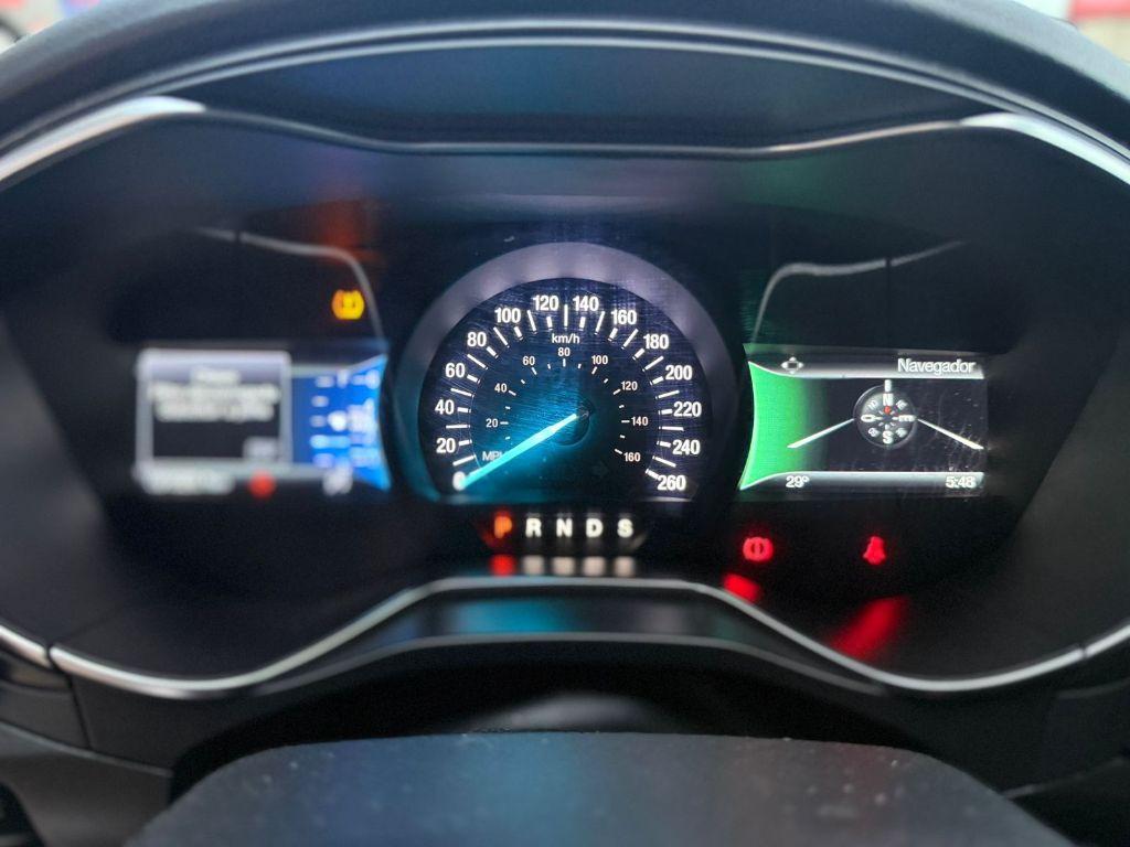 FORD Fusion - Foto