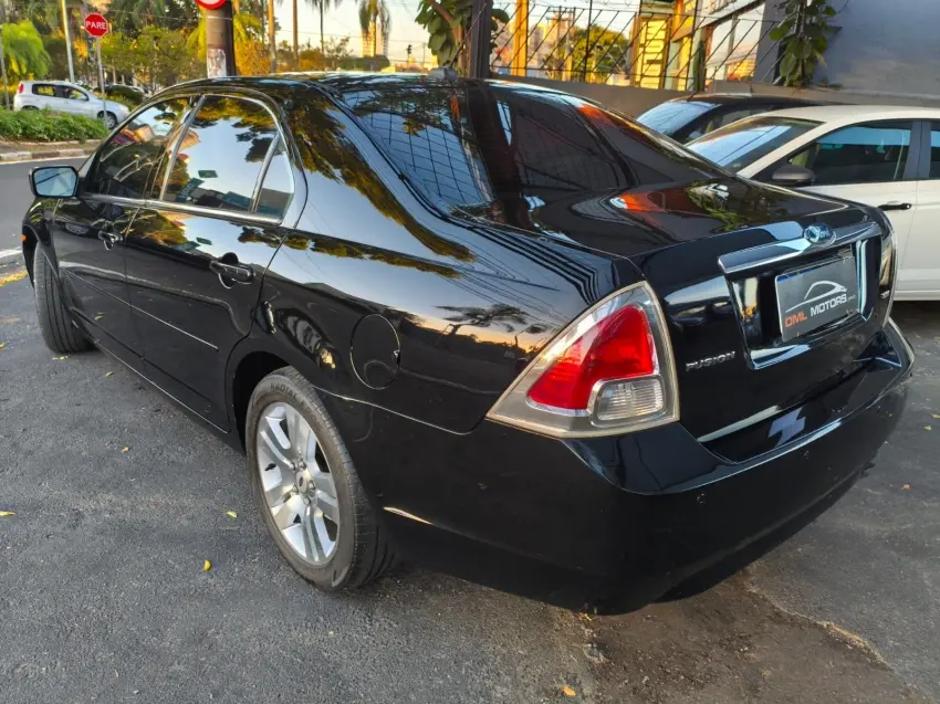 FORD Fusion - Foto
