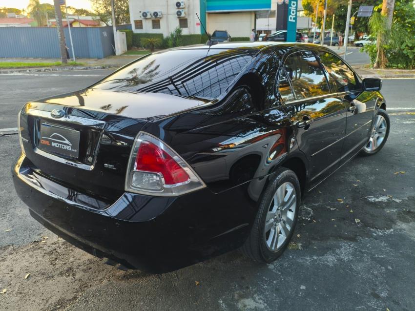 FORD Fusion - Foto