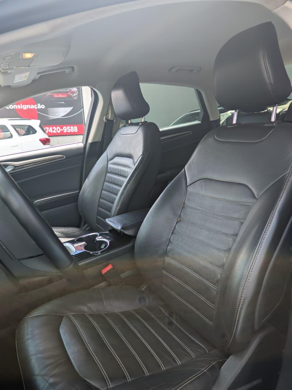 FORD Fusion - Foto