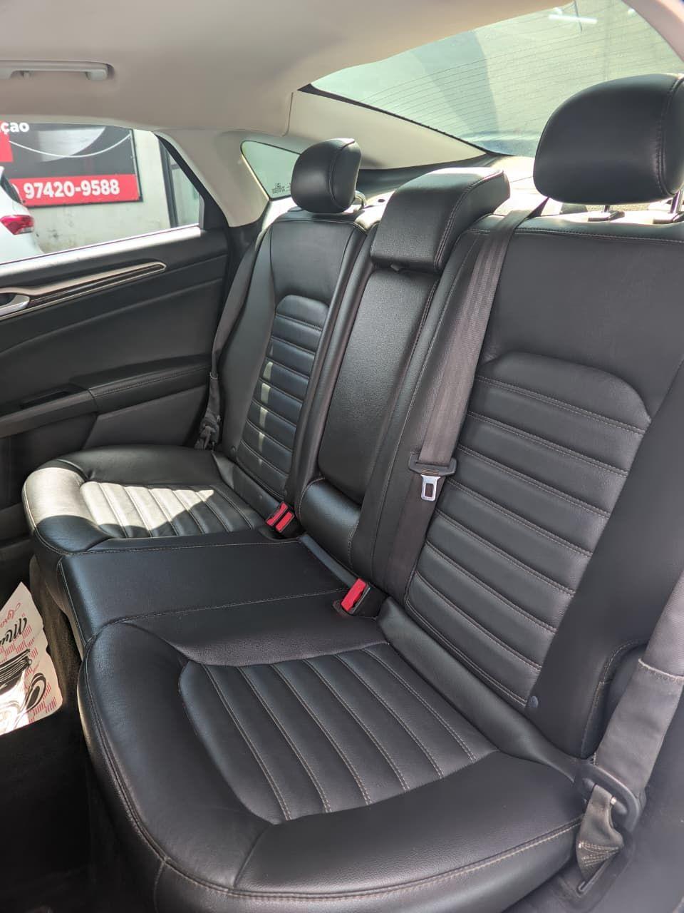 FORD Fusion - Foto