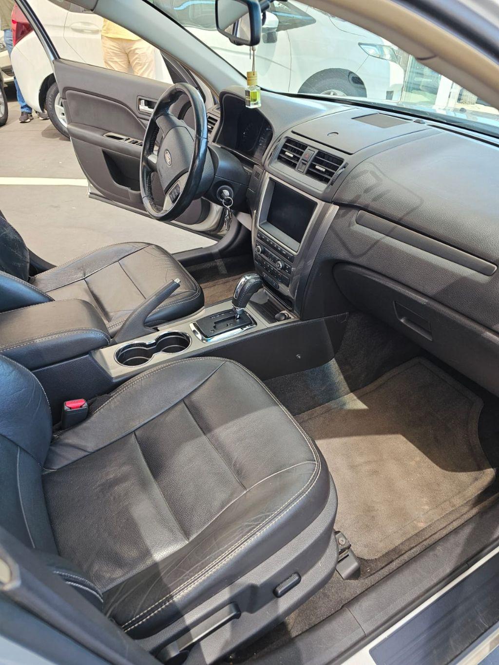 FORD Fusion - Foto