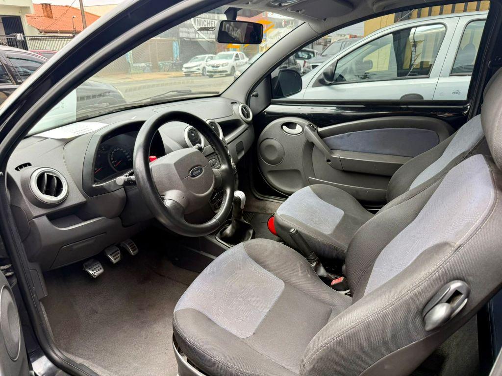 FORD Ka Hatch - Foto