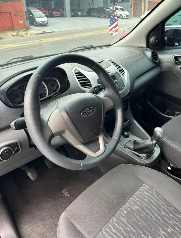 FORD Ka Hatch - Foto