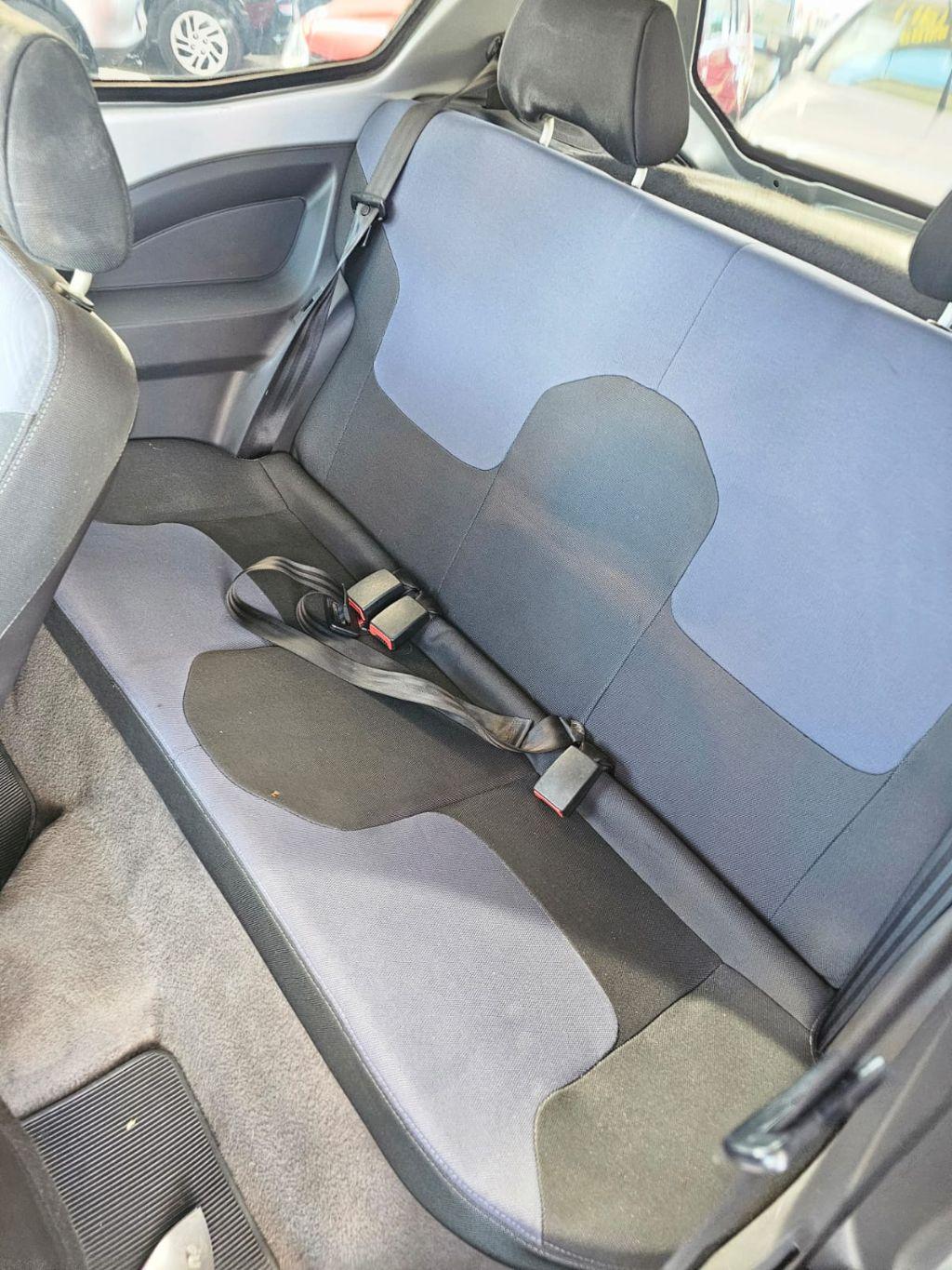 FORD Ka Hatch - Foto