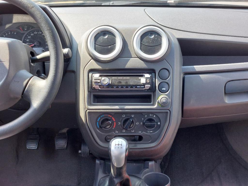 FORD Ka Hatch - Foto