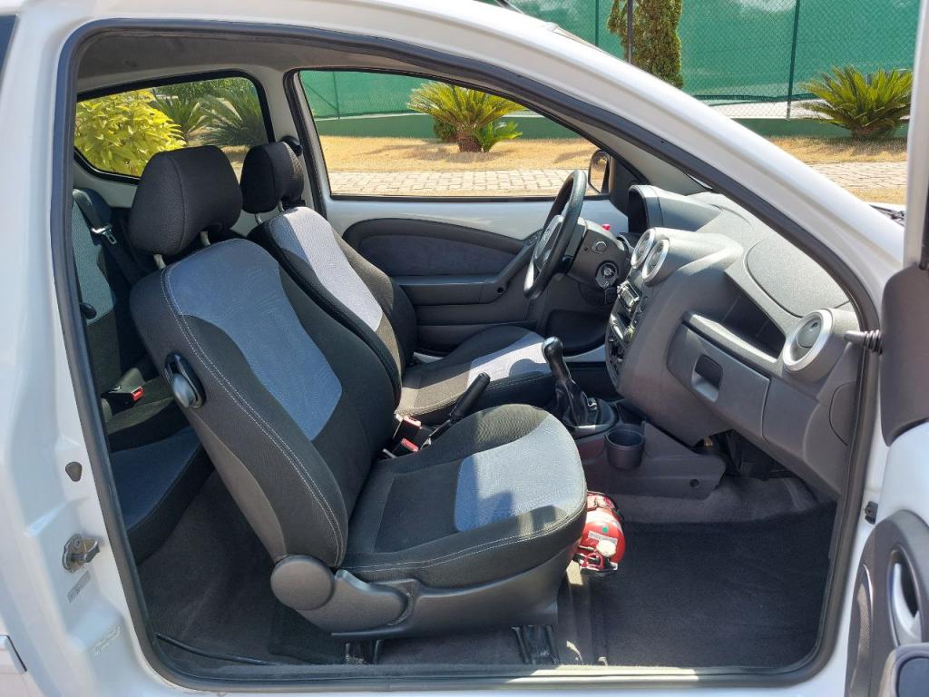 FORD Ka Hatch - Foto