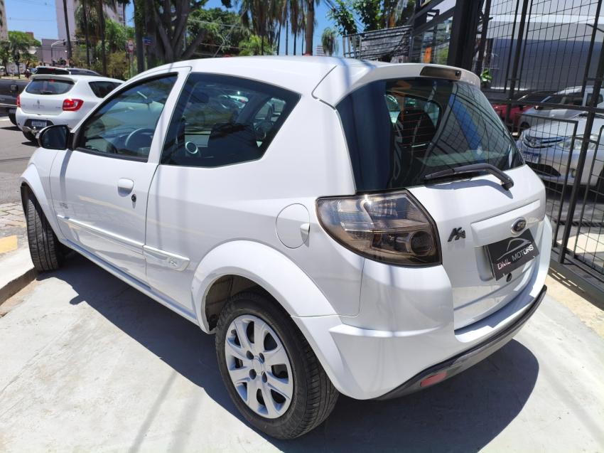 FORD Ka Hatch - Foto