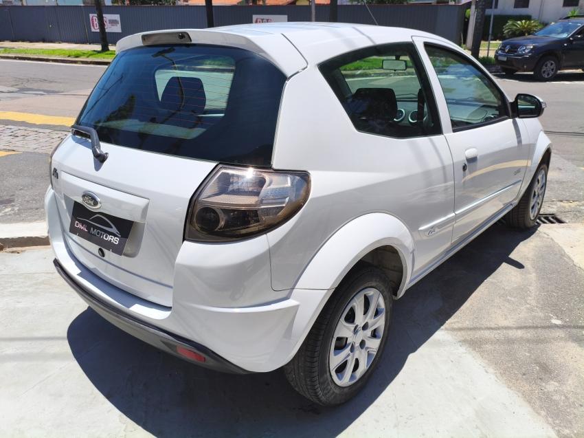 FORD Ka Hatch - Foto