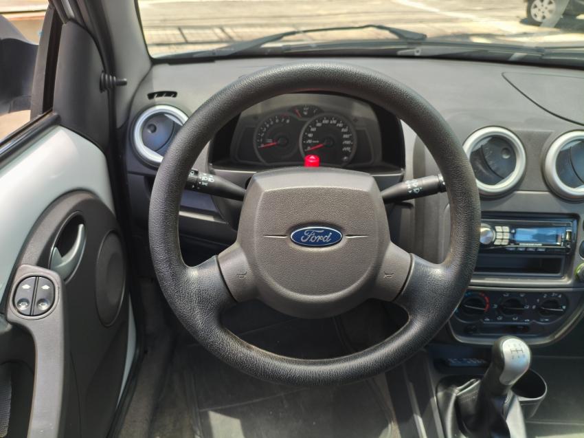 FORD Ka Hatch - Foto