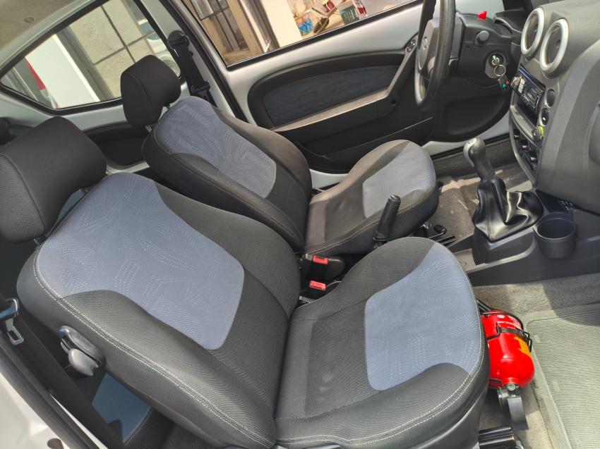 FORD Ka Hatch - Foto