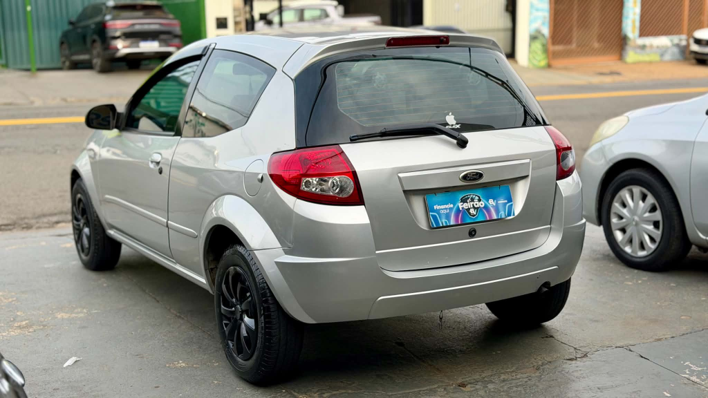 FORD Ka Hatch - Foto