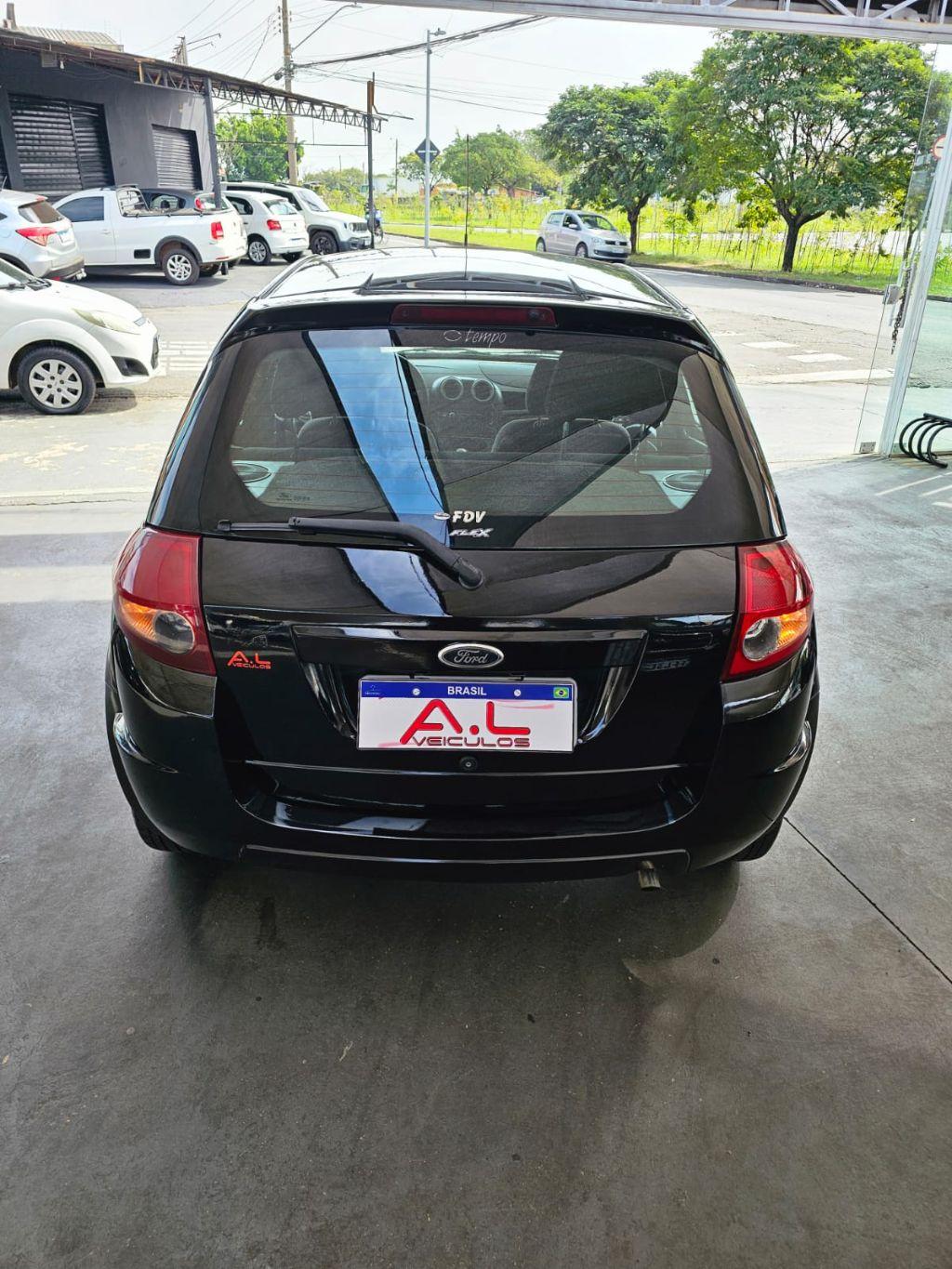 FORD Ka Hatch - Foto