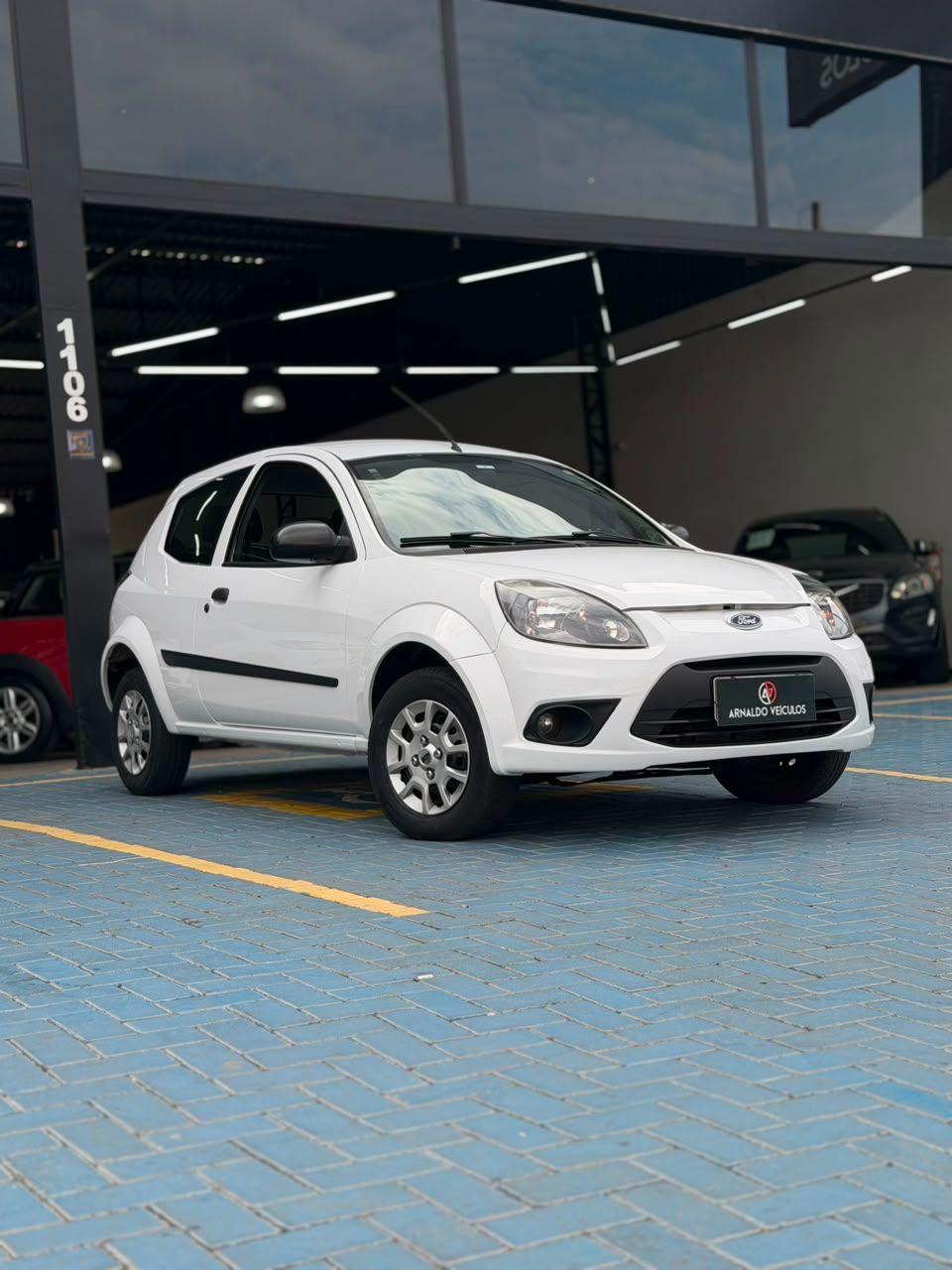 FORD Ka Hatch - Foto