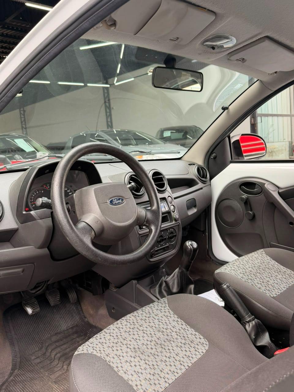 FORD Ka Hatch - Foto