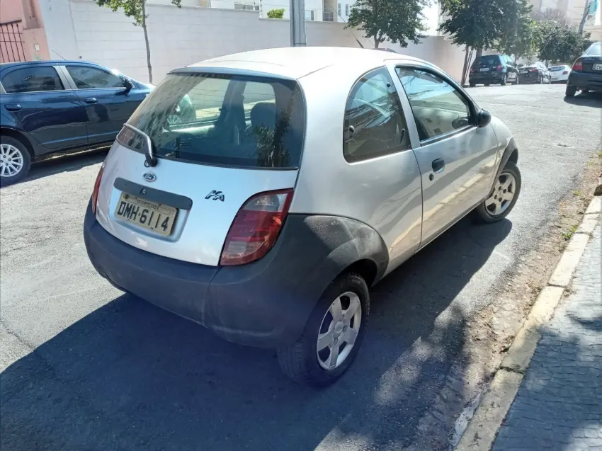 FORD Ka Hatch - Foto