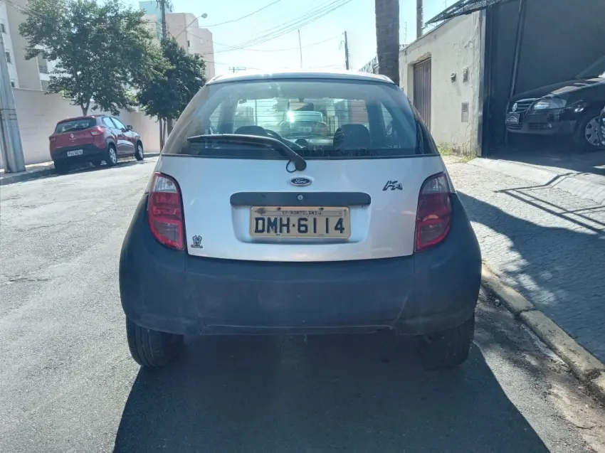 FORD Ka Hatch - Foto