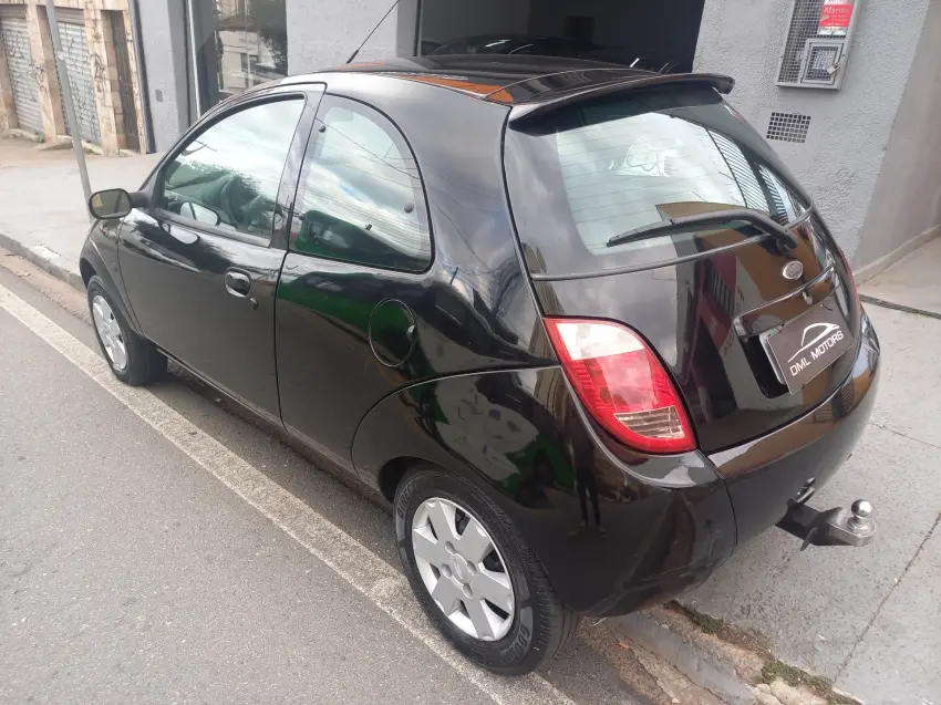 FORD Ka Hatch - Foto