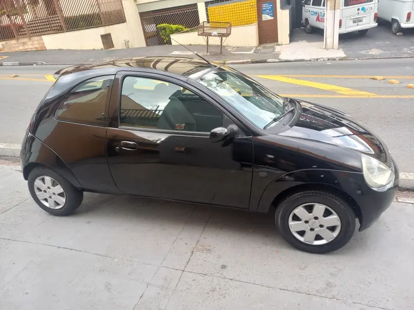 FORD Ka Hatch - Foto