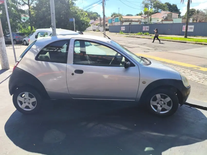 FORD Ka Hatch - Foto