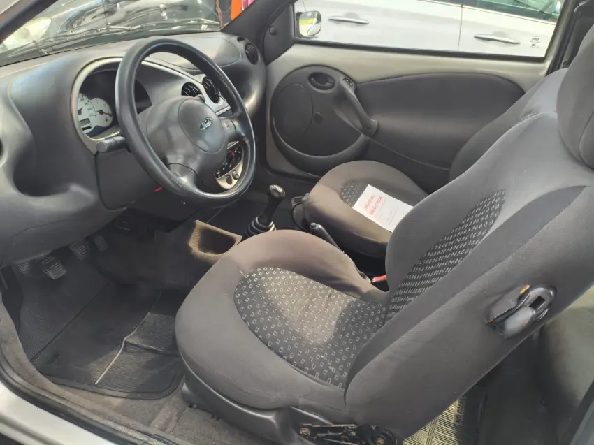 FORD Ka Hatch - Foto