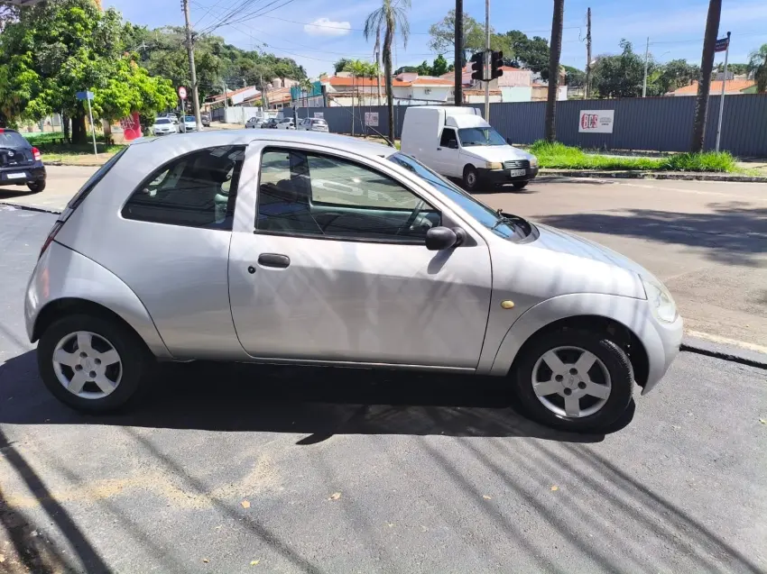 FORD Ka Hatch - Foto