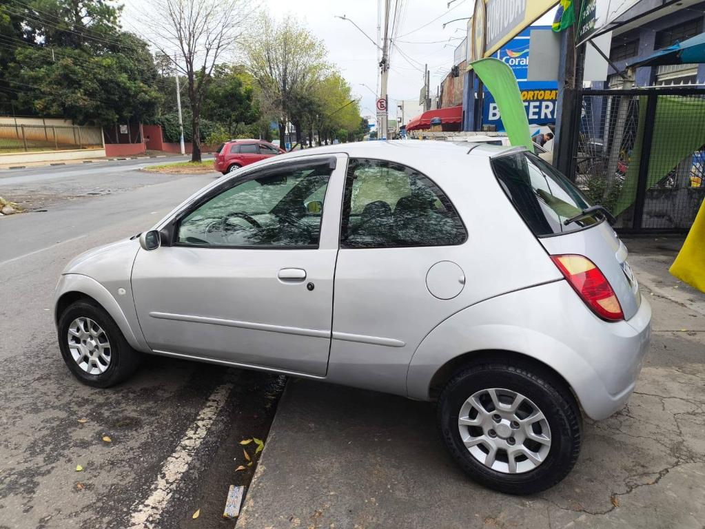 FORD Ka Hatch - Foto